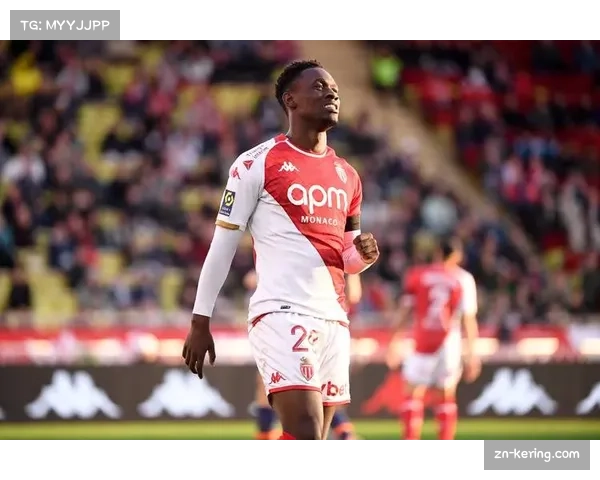 实时：摩纳哥前锋本耶德尔点射破门，打入个人联赛第15球